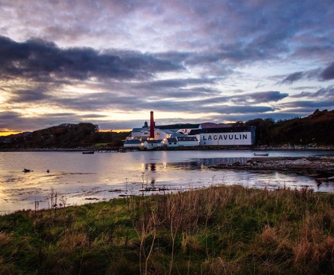 The-reopening-of-Scottish-whisky-distilleries-for-tourists-Stilnovisti